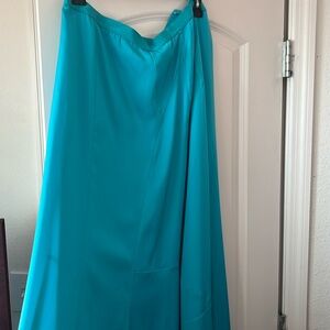 Beautiful silky satin maxi skirt.  AQUA colored